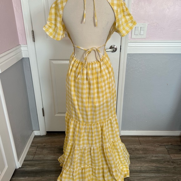 NYC V-NECK TIERED PUFF SLEEVE MAXI DRESS IN MUSTARD CHECK L - Picture 6 of 10